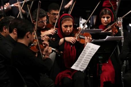 Tehran Symphony: A Celebration of Persian Music and Culture Featuring the Enigmatic Tahmineh Golestani!