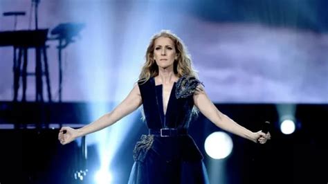 Céline Dion Konsert Extravaganza Med En Touch Av Magisk Glamour!